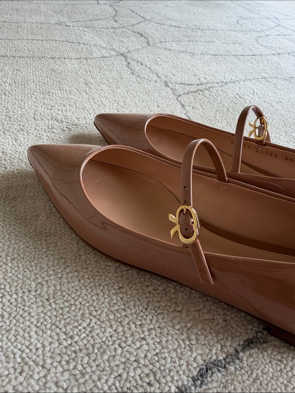 Brand new, Gianvito Rossi Patent Pointed Mary Jane Flats in Nude Pink - Picture 2 of 5